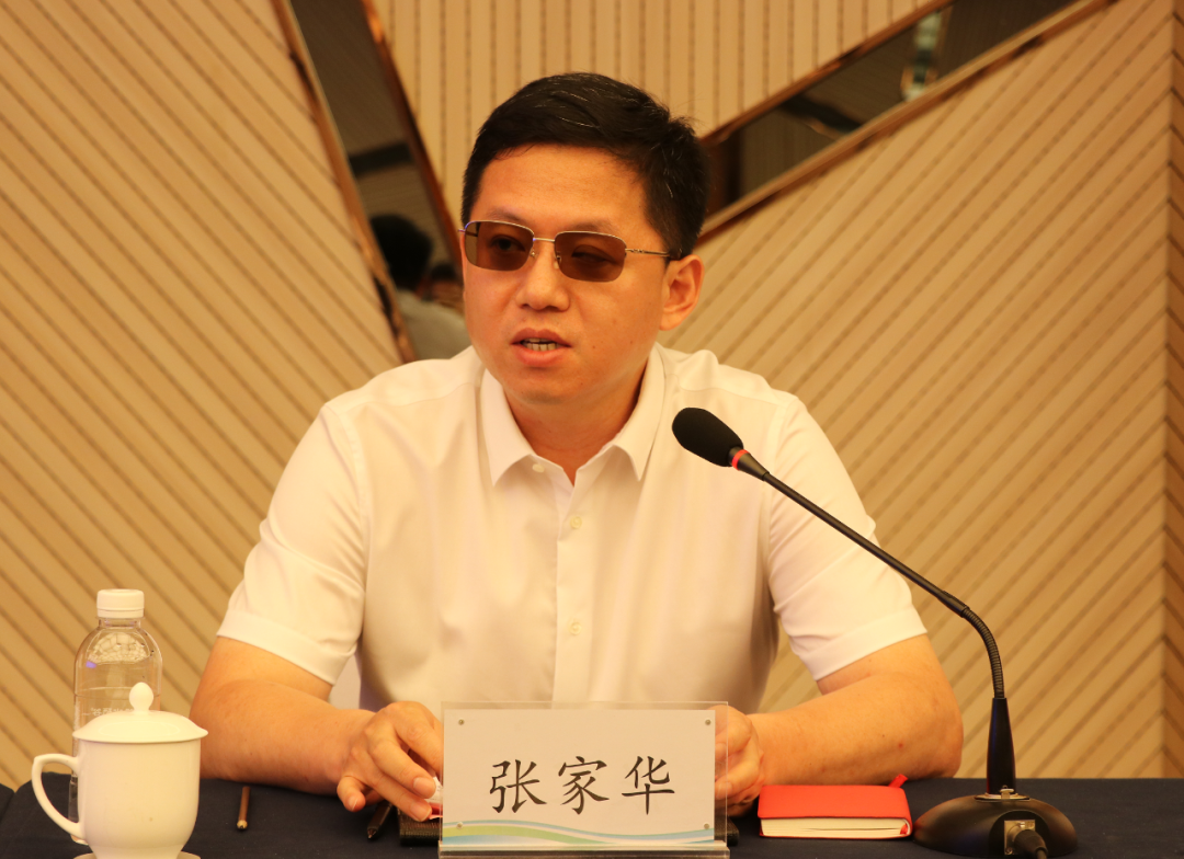 陜鋼集團(tuán)與中國(guó)地質(zhì)調(diào)查局自然資源綜合調(diào)查指揮中心、上唐集團(tuán)、中國(guó)地質(zhì)科學(xué)院鄭州所、中化學(xué)（海南）公司戰(zhàn)略合作框架協(xié)議成功簽約