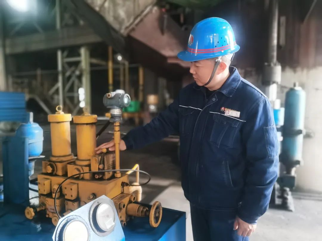 集中精力苦練“內功” 全力打好生產“硬仗” 集中精力苦練“內功” 全力打好生產“硬仗”