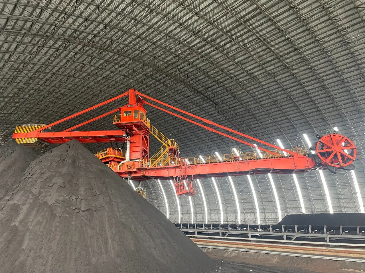 降成本 見實效 龍鋼公司生鐵成本行業競爭力穩步提升 降成本 見實效 龍鋼公司生鐵成本行業競爭力穩步提升