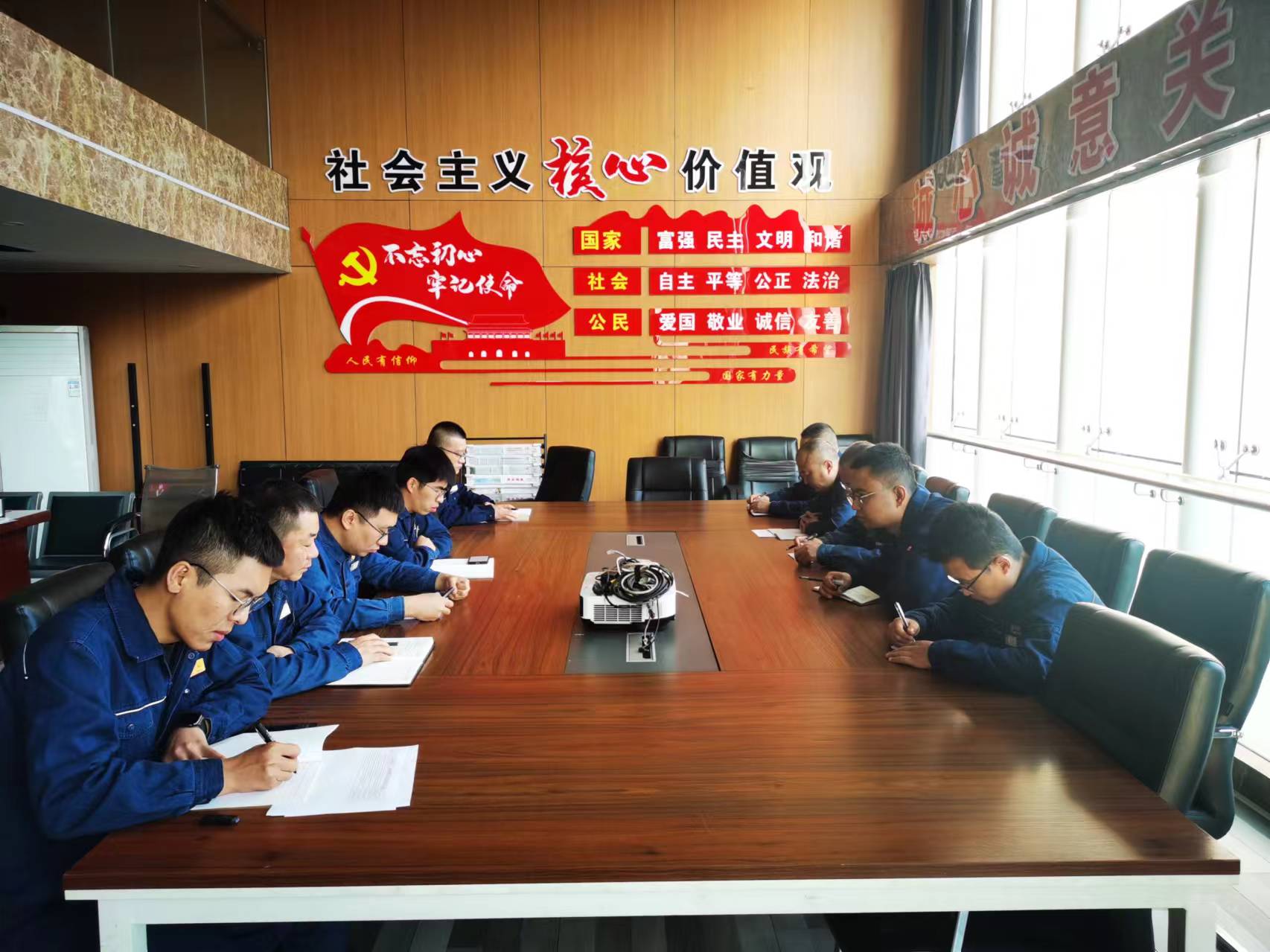 錨定四個(gè)維度 筑牢安全堡壘 錨定四個(gè)維度 筑牢安全堡壘
