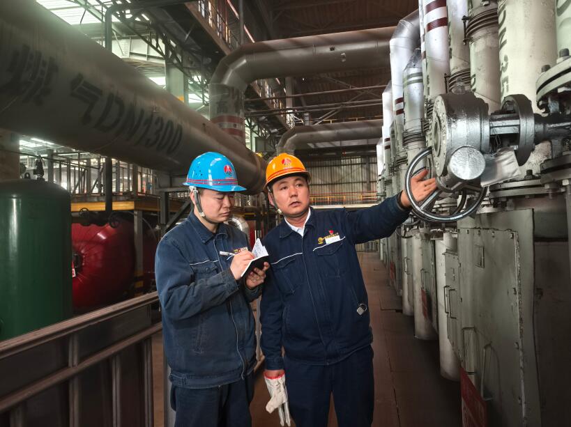黨建賦能強根基 先鋒領航促發展