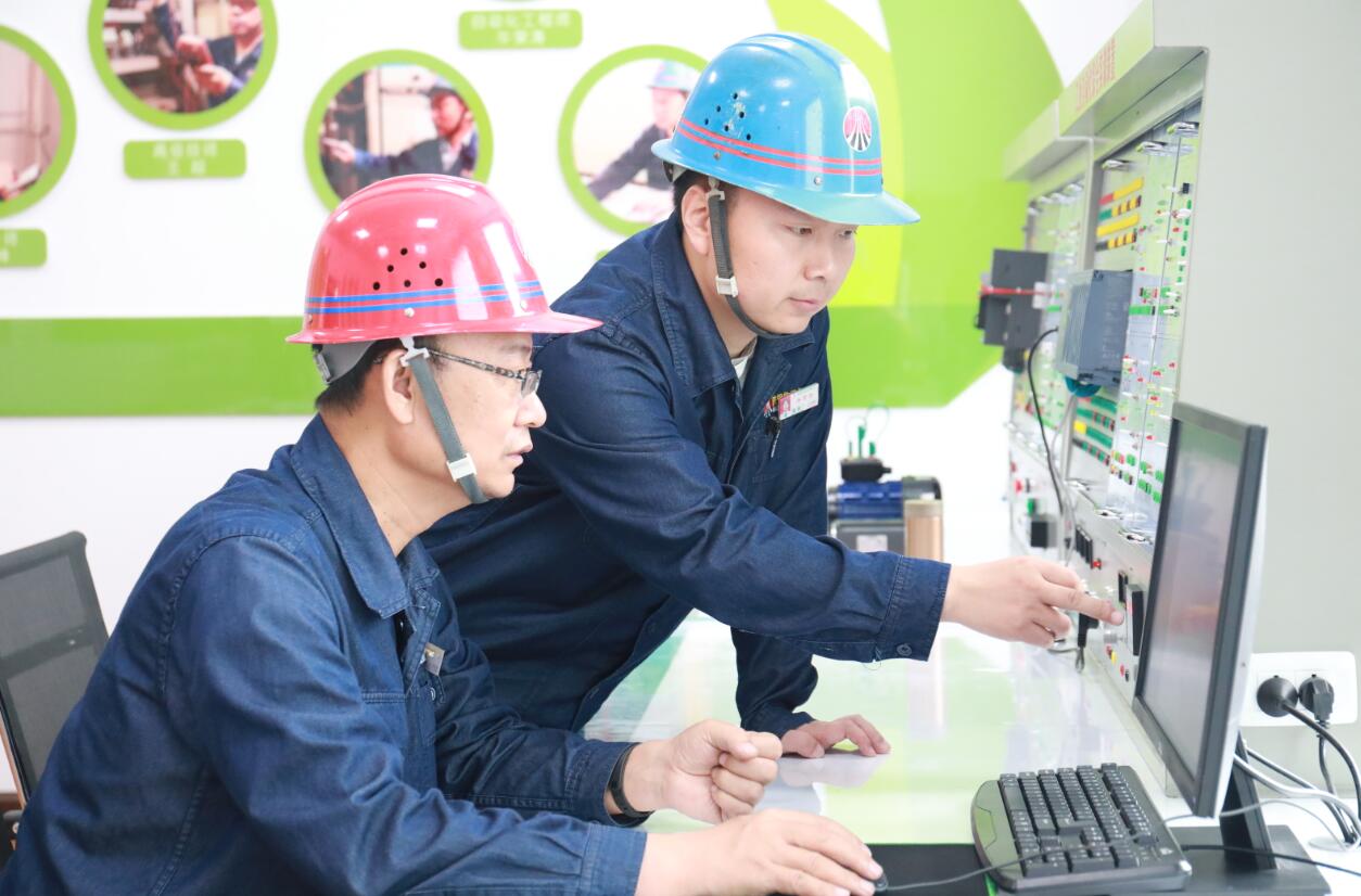人才驅動，激活企業(yè)發(fā)展第一動力